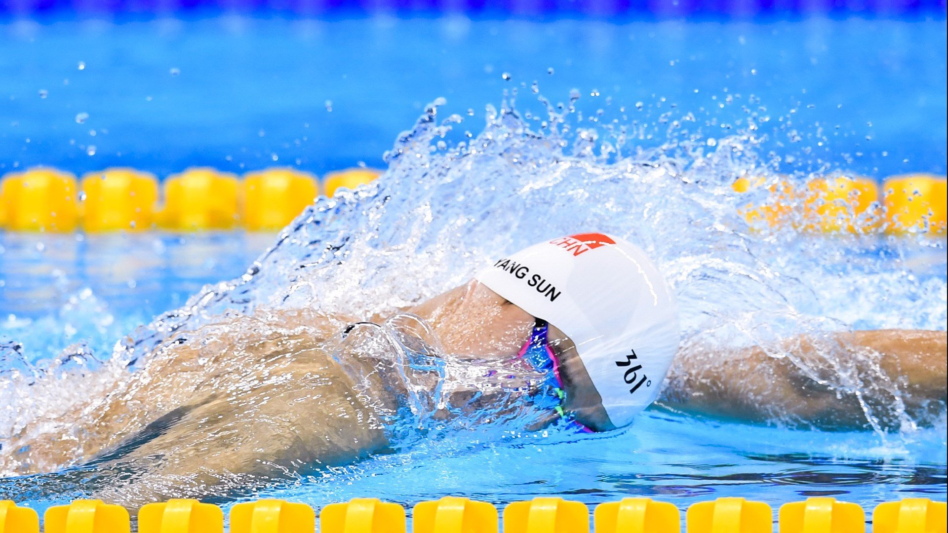 《王者荣耀》荣耀之巅冠军赛掀起高潮!